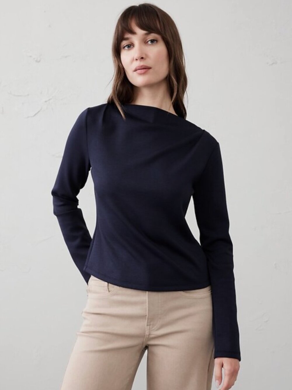 Banana Republic NWT Soft Touch Boatneck Fitted Scuba Long Sleeve Top Blue, sz M